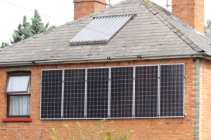 Zonnepanelen Oostrozebeke